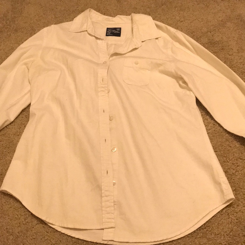 White bottom up shirt